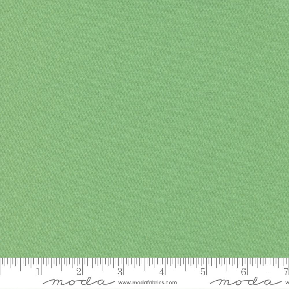 Bella Solids - Green Apple (9900-74) - Bolt (6m)