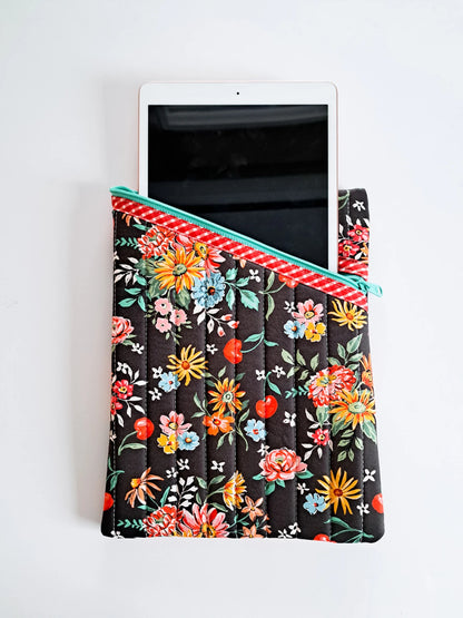 Hemingway Pouch - Kristina Brinkerhoff (Pre-order: Sept 2026)
