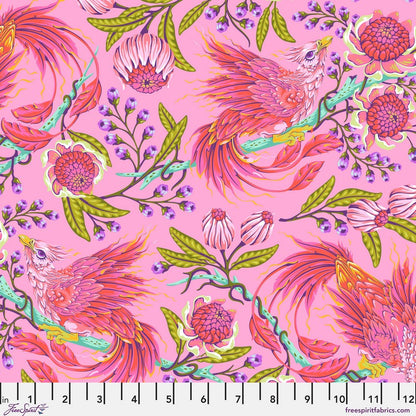 Legendary - Fat Quarter Bundle - Tula Pink - Free Spirit (Pre-order: Oct 2026)