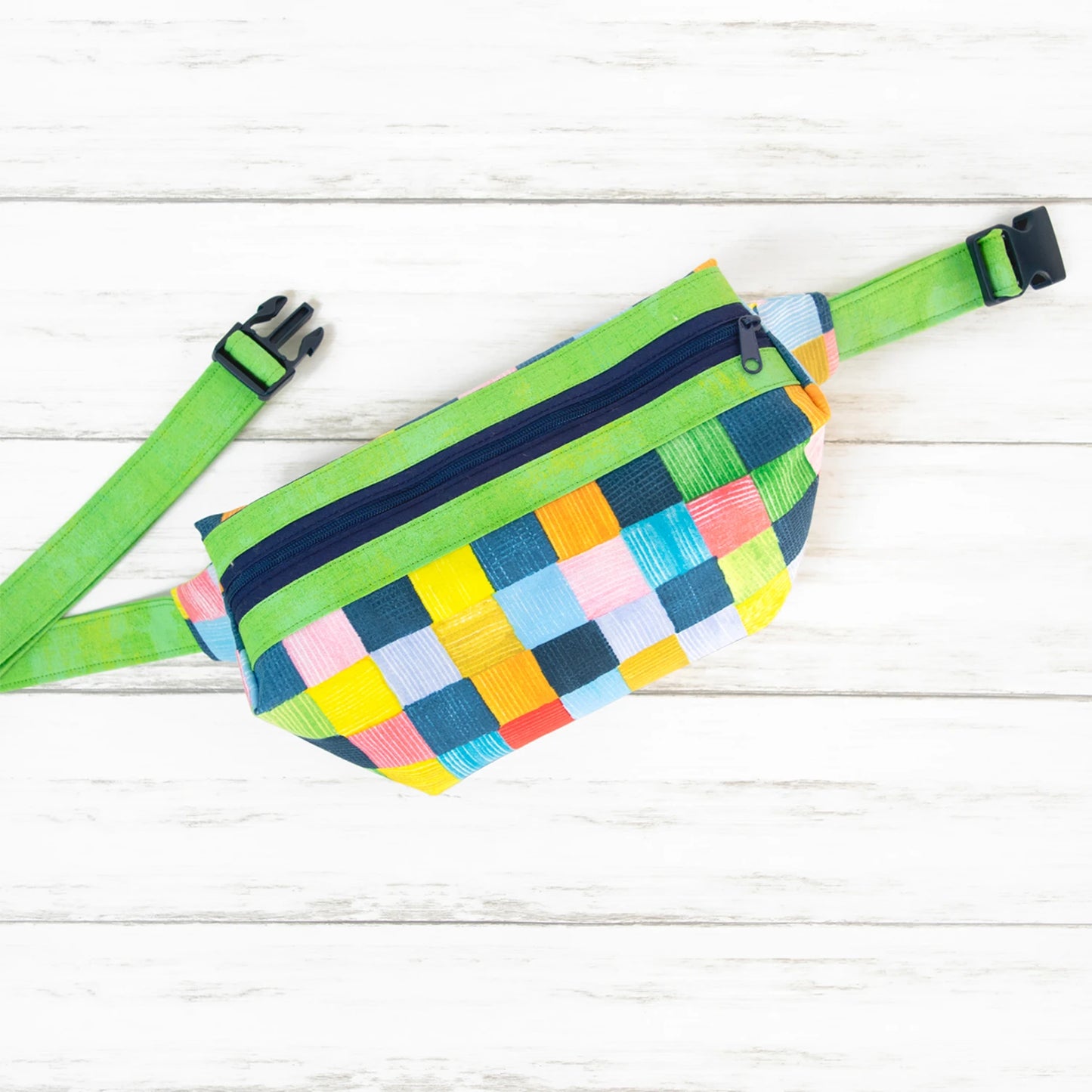 Quilt As You Go Emily Tote Zippity Do Done Navy - June Tailor (Pre-order: Mar 2026)