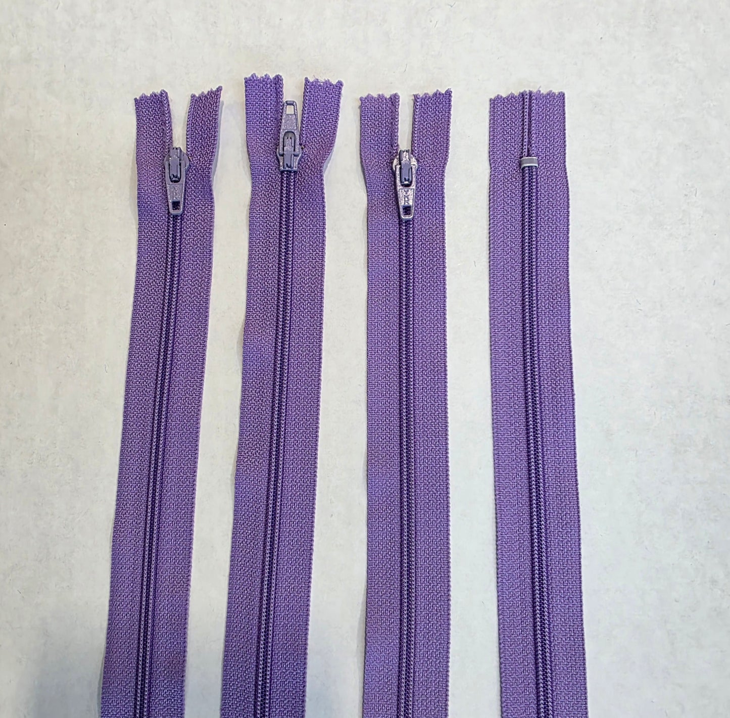 Non-Separating Zipper Nylon #3 - 18"
