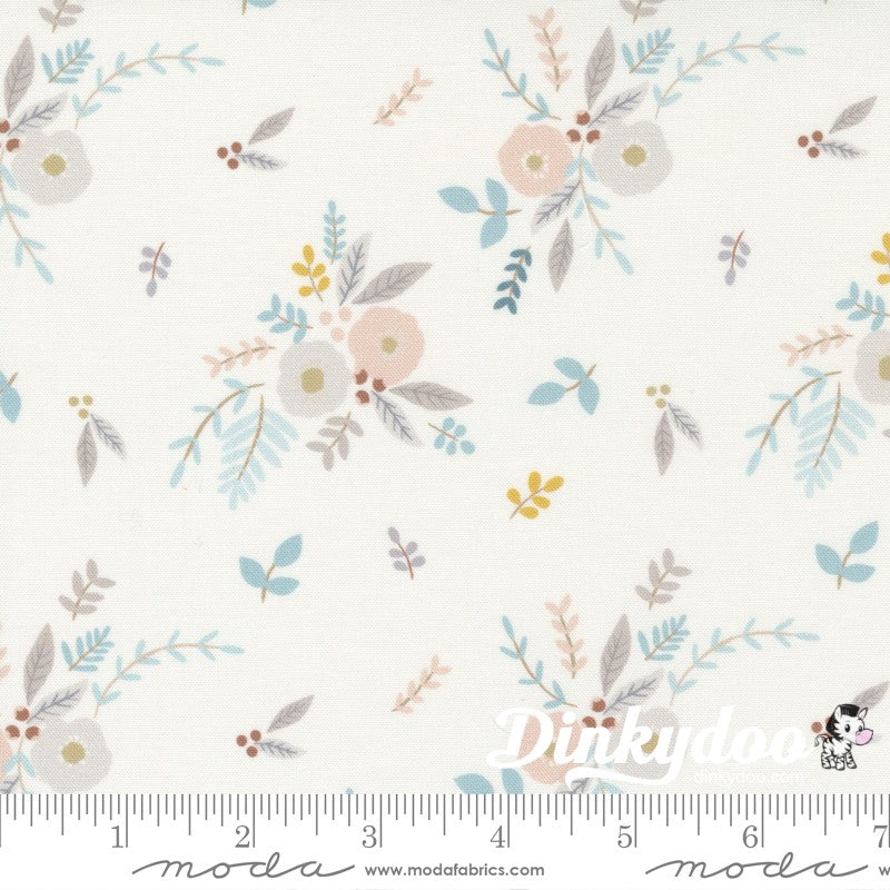 Little Ducklings - Floral Bouquet in White - Paper & Cloth Design Studio - Moda