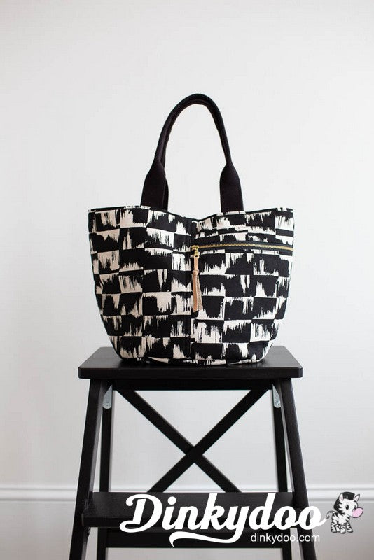Crescent Tote Pattern - Noodlehead