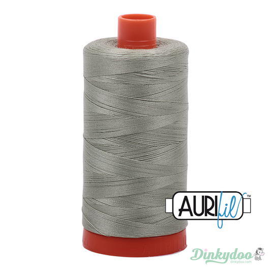 Aurifil Thread - Light Laurel Green (2902) - 50wt 1422 yd (Pre-order: Jan 2026)