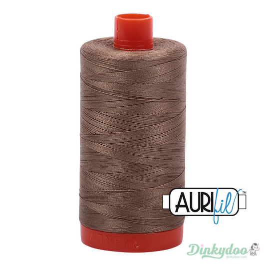 Aurifil Thread - Sandstone (2370) - 50wt 1422 yd (Pre-order: Jun 2024)